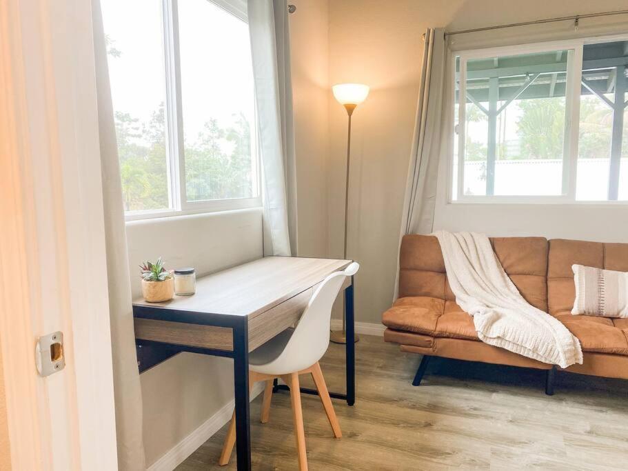 Hibiscus Hale, Full Kitchen, King Bed, Parking Apartment Keaau ภายนอก รูปภาพ