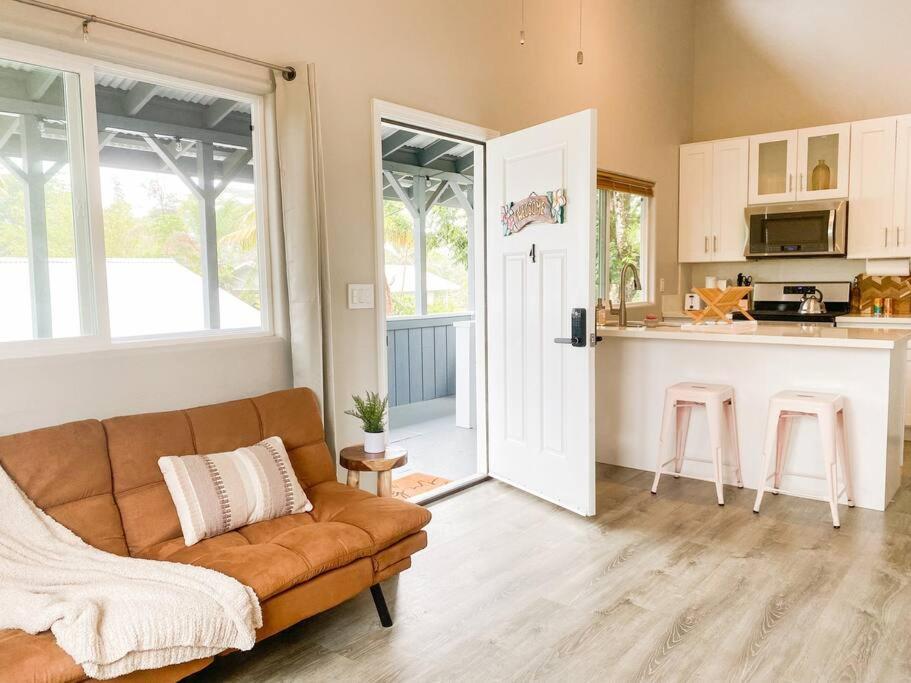 Hibiscus Hale, Full Kitchen, King Bed, Parking Apartment Keaau ภายนอก รูปภาพ